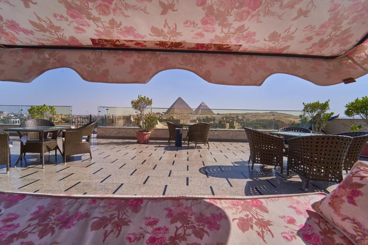 Pyramids Quen Hotel カイロ エクステリア 写真