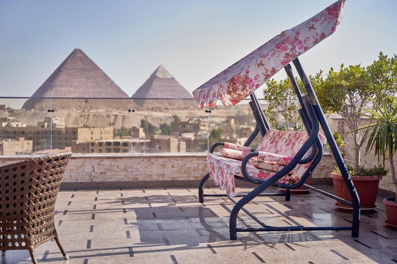 Pyramids Quen Hotel カイロ エクステリア 写真