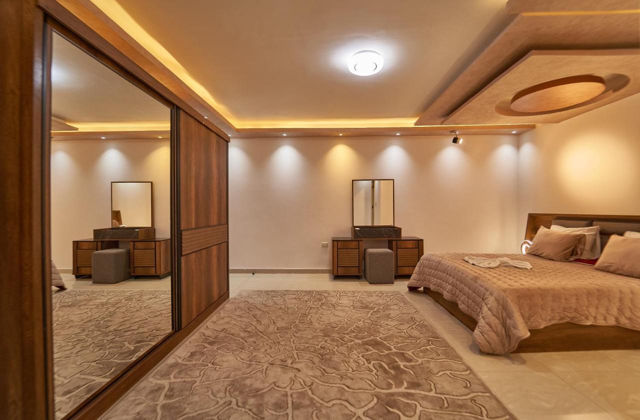 Pyramids Quen Hotel カイロ エクステリア 写真